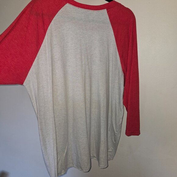 Schitt's Creek TV Series "Rosebud Motel" Red and Grey Baseball T-Shirt X… - Picture 7 of 7